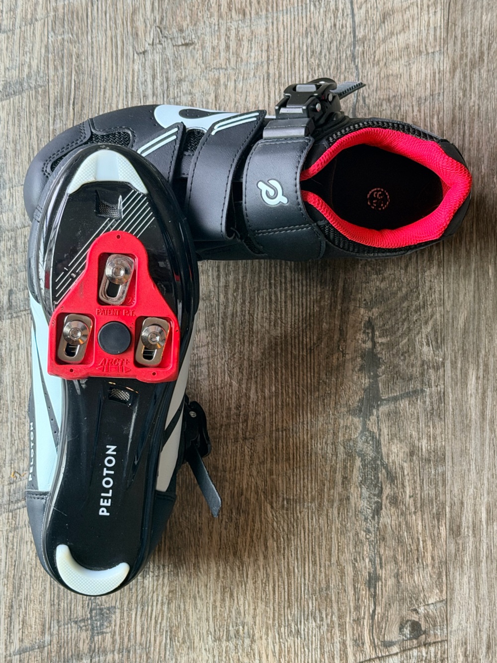 Peloton Cycling Shoes Womens Size 36 EU Black Red Indoor Spin Bike Shoes wCleats